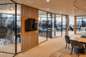 Ontwerp en renovatie voor Vanbreda Risk & Benefits en Arboteam Eindhoven